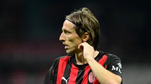 Soccer Football - Serie A - AC Milan v AS Roma - San Siro, Milan, Italy - November 2, 2025 AC Milan's Luka Modric REUTERS/Daniele Mascolo/Foto: Daniele Mascolo