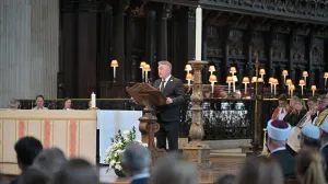 Član Predsjedništva BiH Željko Komšić prisustvovao je komemoraciji povodom Nacionalnog dana sjećanja Ujedinjenog Kraljevstva Velike Britanije i Sjeverne Irske na genocid u Srebrenici, u Katedrali Sv. Pavla u Londonu, na poziv organizacije Remembering Srebrenica UK i Vlade UK//