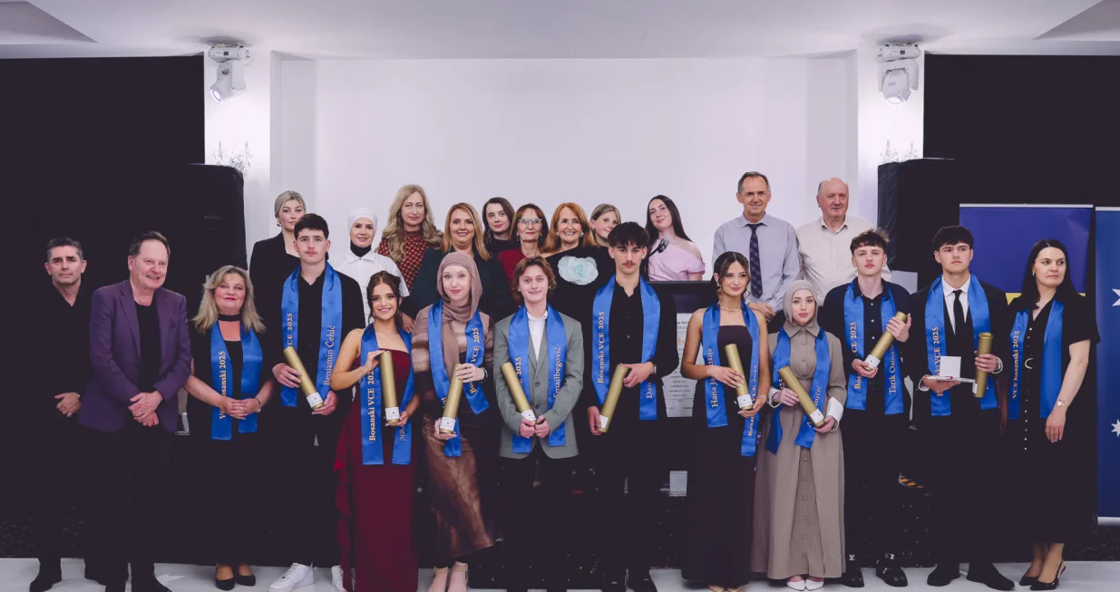 Matursko veče 20. generacije maturanata VCE Bosnian (Bosanska škola Viktorija) u Melbourneu/Bosanska škola U Viktoriji