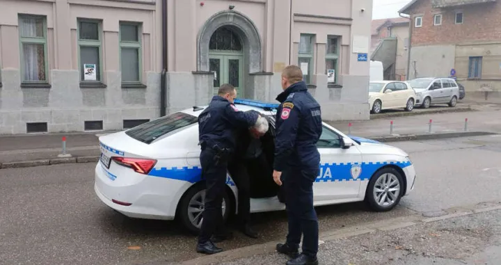 Banjalučanin čiji su inicijali M.S, osumnjičen za seksualno iskorištavanje djeteta, predat je u nadležnost Okružnog javnog tužilaštva u Bijeljini/Srna