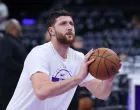 Nov 30, 2025; Salt Lake City, Utah, USA; Utah Jazz center Jusuf Nurkic (30) warms up before the game against the Houston Rockets at Delta Center. Mandatory Credit: Rob Gray-Imagn Images/Foto: Rob Gray