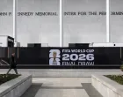 Soccer Football - FIFA World Cup 2026 - Washington D.C., District of Columbia, U.S. - December 4, 2025 General view outside the John F. Kennedy Memorial Center for the Performing Arts ahead of the draw REUTERS/Jeenah Moon/Foto: Jeenah Moon