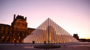 Louvre Museum, after its Campana Gallery, originally built in 1930s, which displays a collection of Greek vases and houses the museum's office spaces, was shut down due to structural issues, weeks after a daylight heist exposed security flaws, in Paris, France, November 17, 2025. REUTERS/Abdul Saboor/Abdul Saboor