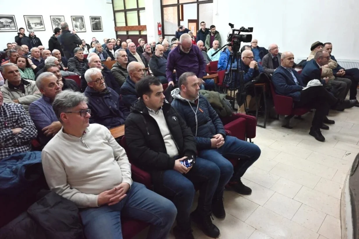 Promocija knjige "Jajačka 305/705. Slavna brdska brigada Armije Republike Bosne i Hercegovine", autora dr. sci. Amira Klike/Jajce Online