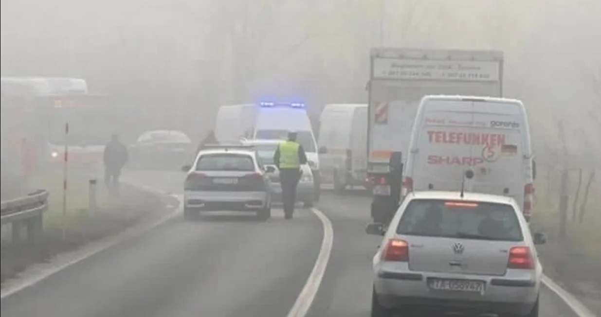 Saobraćaj normalizovan/Facebook//