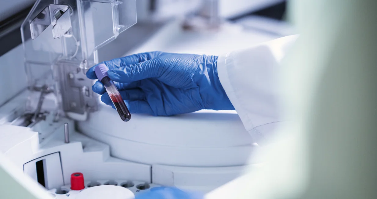 medicinska laboratorija, med lab,/Freepik