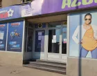Poslovnica Premier kladionice u Crkvicama i prodavnica polovne odjeće Azel France nisu radili/Mirza Dajić