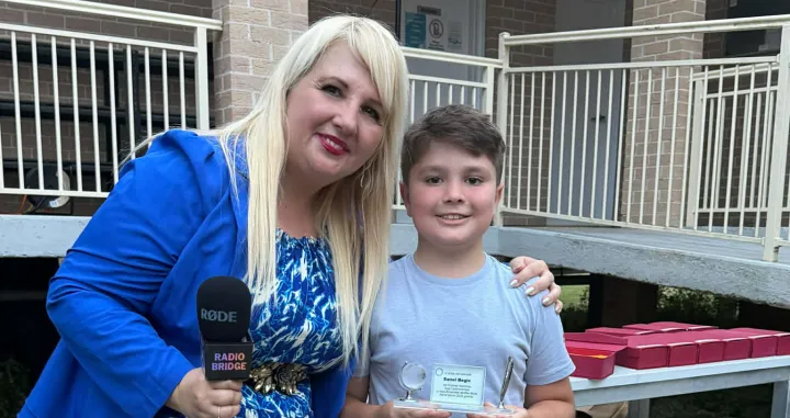 Bosanska etnička škola NSW proteklog vikenda upriličila je dva velika godišnja događaja: BEŠ Ljetno kino & prezentaciju, svečana dodjelu certifikata, nagrada i poklona učenicima i polaznicima vrtićkog programa//