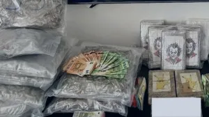 državljani bih uhapšeni u beču, droga i novac LPDWien/@lpdwien