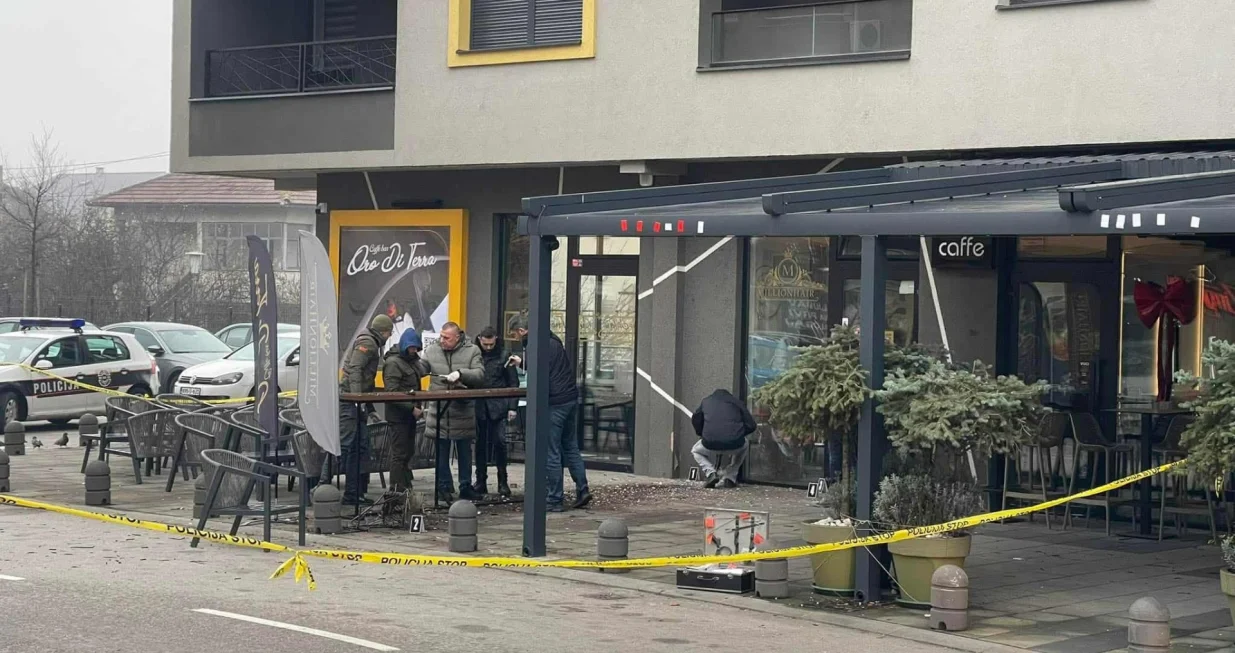 eksplozija na stupu, naselje bulevar, nepoznata naprava aktivirana ispred kafića, uviđaj na bulevaru/Oslobođenje