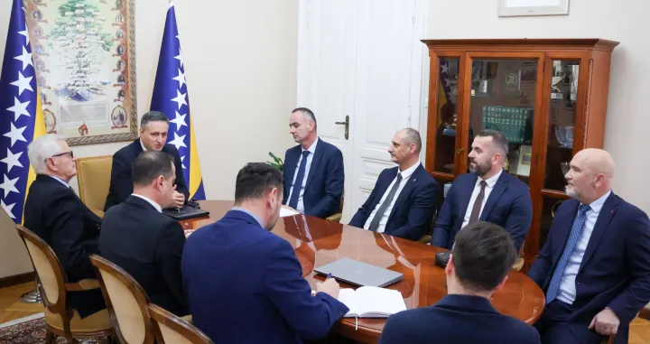 Bećirović sa članovima GV Mostara/Predsjedništvo BiH/