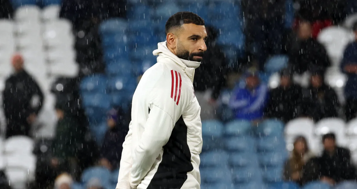 Soccer Football - Premier League - Leeds United v Liverpool - Elland Road, Leeds, Britain - December 6, 2025 Liverpool's Mohamed Salah REUTERS/Chris Radburn EDITORIAL USE ONLY. NO USE WITH UNAUTHORIZED AUDIO, VIDEO, DATA, FIXTURE LISTS, CLUB/LEAGUE LOGOS OR 'LIVE' SERVICES. ONLINE IN-MATCH USE LIMITED TO 120 IMAGES, NO VIDEO EMULATION. NO USE IN BETTING, GAMES OR SINGLE CLUB/LEAGUE/PLAYER PUBLICATIONS. PLEASE CONTACT YOUR ACCOUNT REPRESENTATIVE FOR FURTHER DETAILS../Foto: Chris Radburn