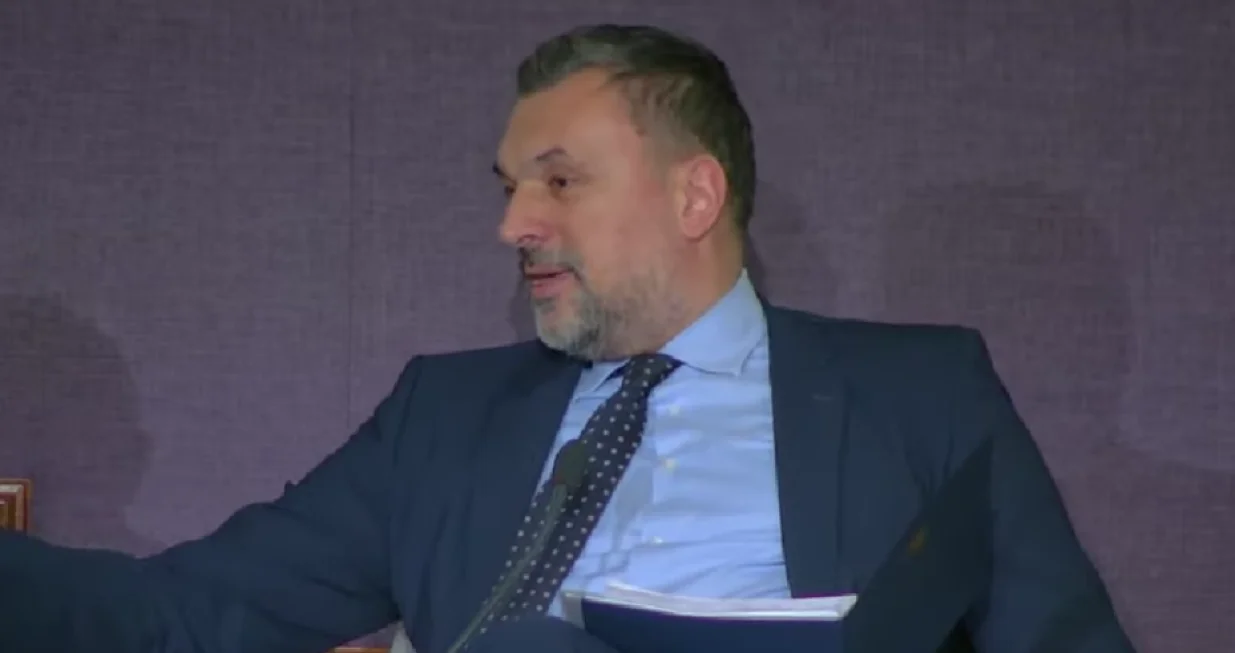 Elmedin Konaković, konferencija u Zagrebu/Prtsc