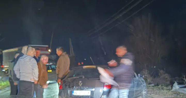 Rogatica, nesreća u mjestu Kozarde kod Rogatice, jedna osoba poginula, četiri povrijeđene Viber/Viber