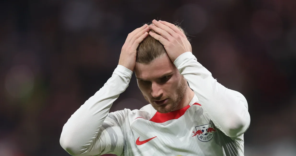 epa10266013 Timo Werner of RB Leipzig reacts during the UEFA Champions League group F soccer match between RB Leipzig and Real Madrid in Leipzig, Germany, 25 October 2022. EPA/MARTIN DIVISEK/Foto: Martin Divisek
