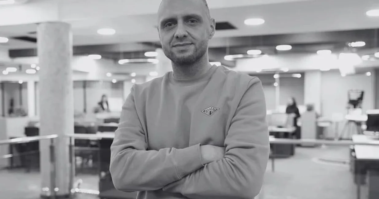 Jasmin Mu&scaron;anović, urednik web portala N1/N1