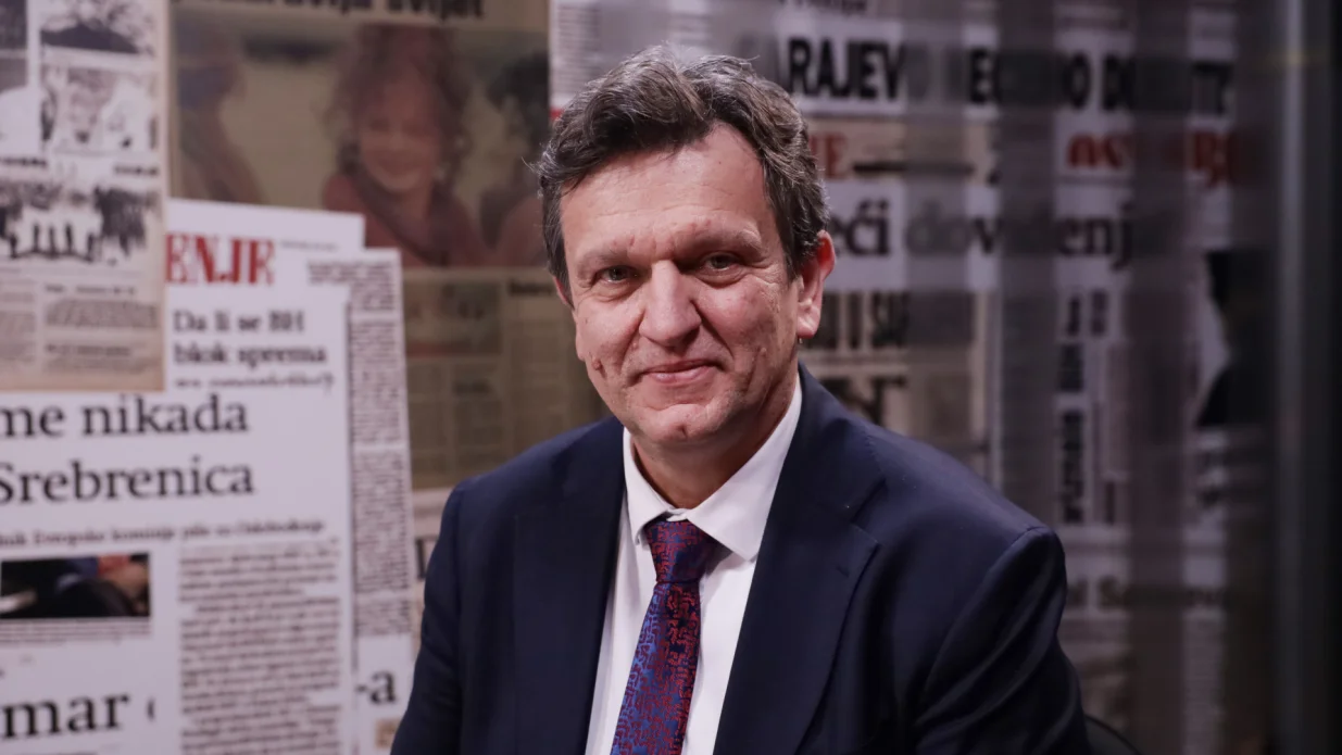 Prof. dr Branko Blanu&scaron;a/