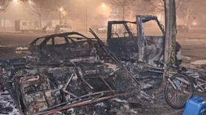 Vatra progutala kamper i automobil/Printcreen/Settesere.it//