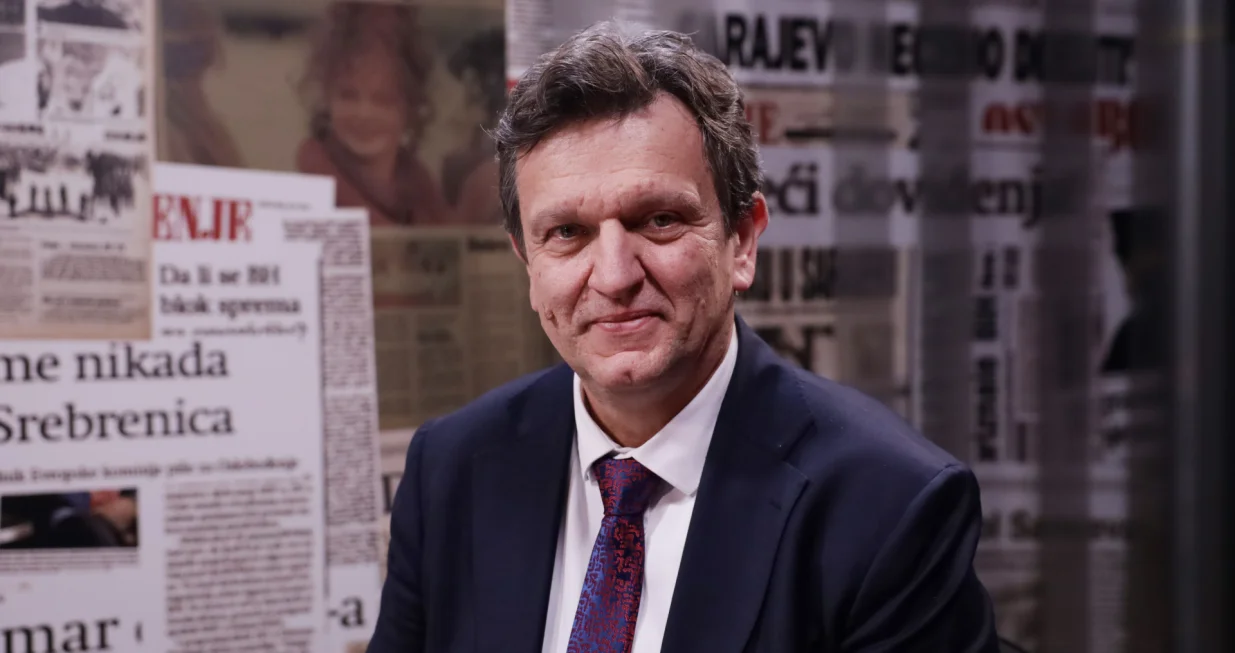 Prof. dr Branko Blanu&scaron;a/