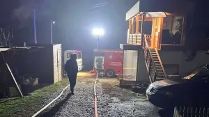 Intervenirali vatrogasci/Crna-hronika/