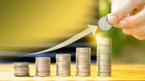 Jasmin Halebić, kolumna/Benjamin Krnić