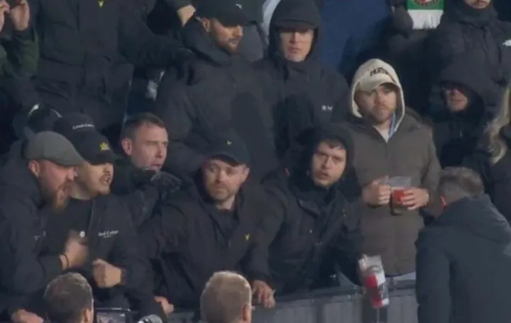 Navijači Feyenoorda izvrijeđali Van Persija (FOTO: X)/Foto: 