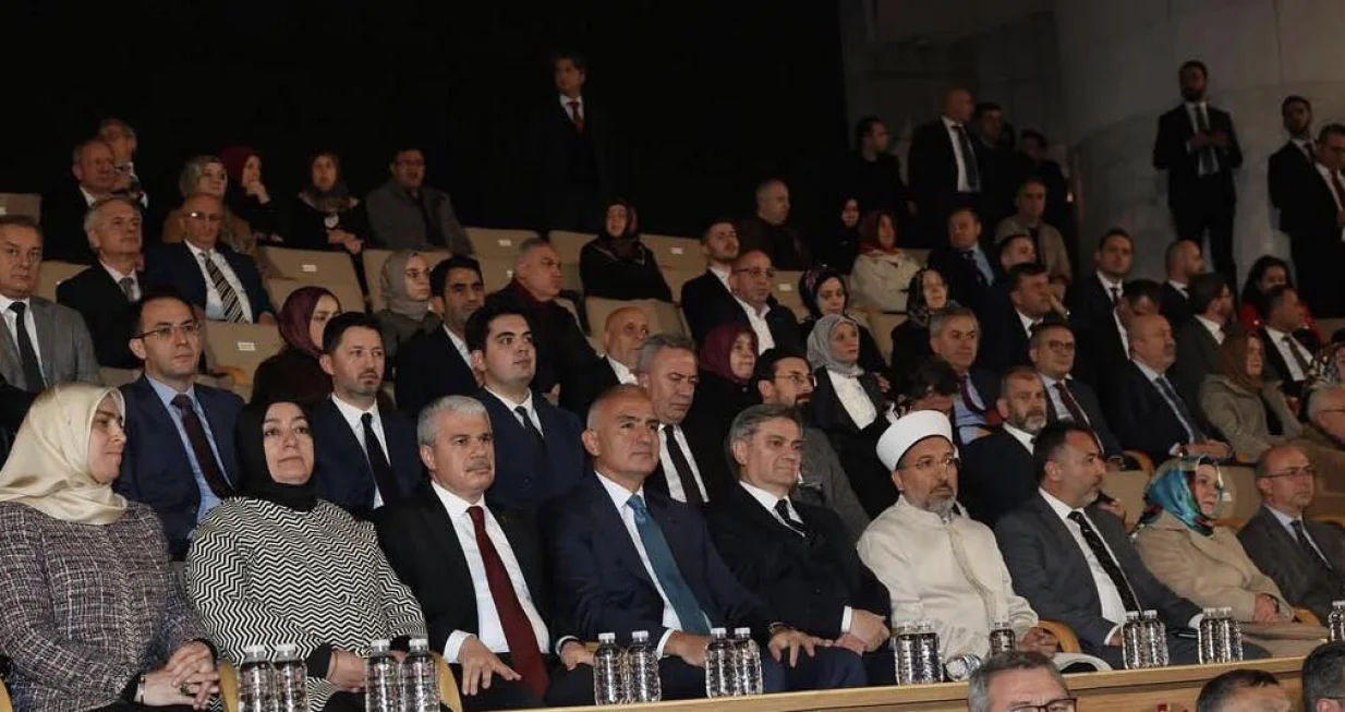 Zvizdić prisustvovao svečanom obilježavanju godi&scaron;njice smrti Mevlane Dželaluddina Rumija/