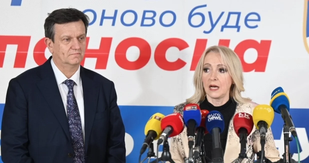 Branko Blanu&scaron;a i Aleksandra Pandurević/