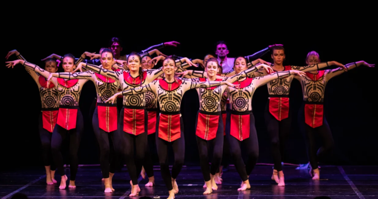 Sa premijenog izvođenja/