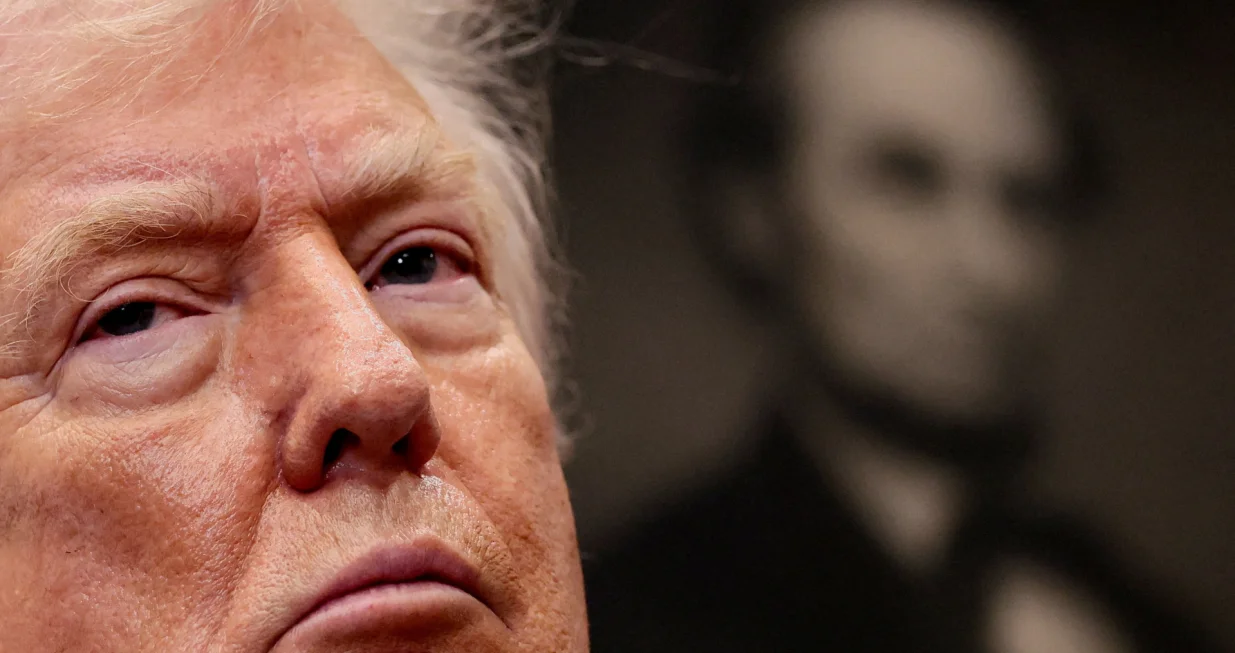 U.S. President Donald Trump looks on during an event to make an announcement about lowering the cost of drug prices, at the Roosevelt Room of the White House in Washington, D.C., U.S., December 19, 2025. REUTERS/Evelyn Hockstein/Evelyn Hockstein