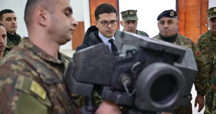 Raketni sistem Javelin/X.com/Anadolija//