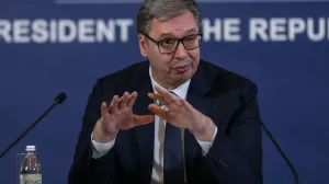 BEOGRAD, SRBIJA - 2. decembar 2025:Srbijanski predsjednik Aleksandar VuДЌiД‡ saopД‡io je u utorak u obraД‡anju graД'anima kako nema dobrih vijesti u vezi sa Naftnom industrijom Srbije (NIS), odnosno da Srbija nije dobila licencu za nastavak rada rafinerije u PanДЌevu i da je dala dozvolu za zatvaranje rafinerije (Filip Stevanovic - Anadolu Agency)/