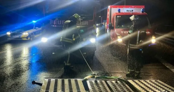 Saobraćajna nesreća, snijeg, Austrija, policija, vatrogasci/Ff Nittendorf