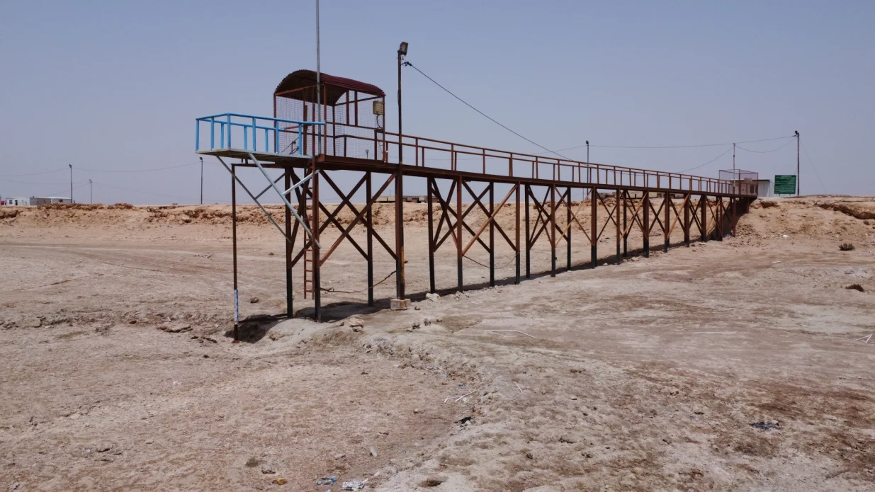 Muthanna, Irak -Jezero Sawa, smje&scaron;teno u iračkoj provinciji Muthanna, presu&scaron;ilo je uslijed klimatskih promjena i &scaron;tetnih poljoprivrednih politika koje iscrpljuju resurse podzemnih voda u tom dijelu Iraka (Arshad Mohammed - Anadolu Agency)/�