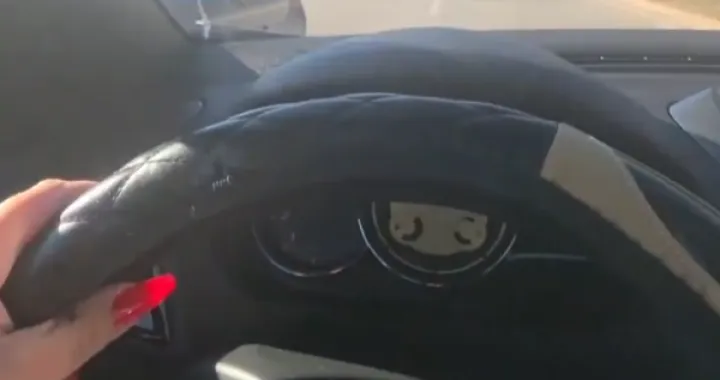 Snimak opasne vožnje/Screenshot X