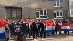 Desničari, Zagreb, protest, stan gradonačelnika Tomislava Tomaševića/Prtsc