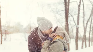 Ljubav vam kuca na vrata/Free Pik