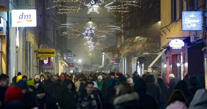 Gužva uoči Nove godine 2024-2025/Damir Deljo