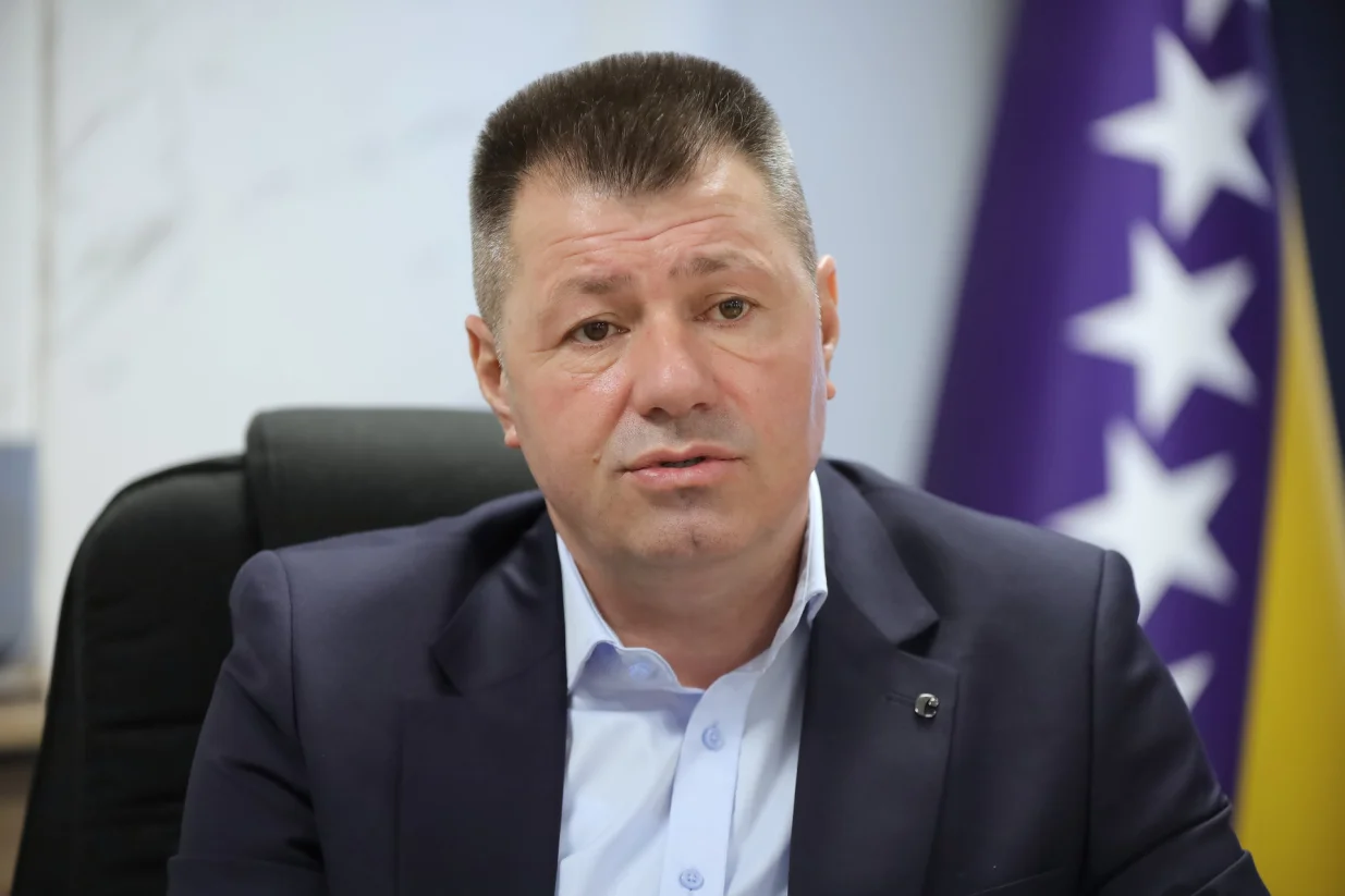 Predsjednik Vanjskotrgovinske/Spoljnotrgovinske komore Bosne i Hercegovine Ahmet Egrlić/Senad Gubelić