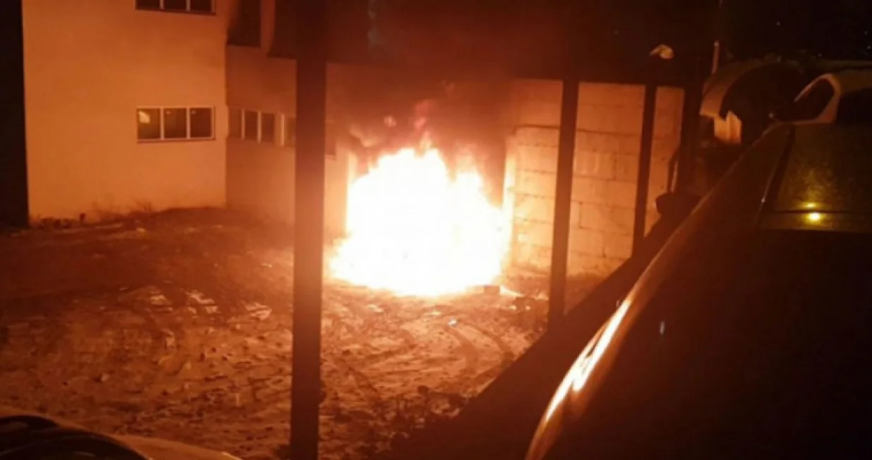 Zapaljen automobil Slavka Simića/