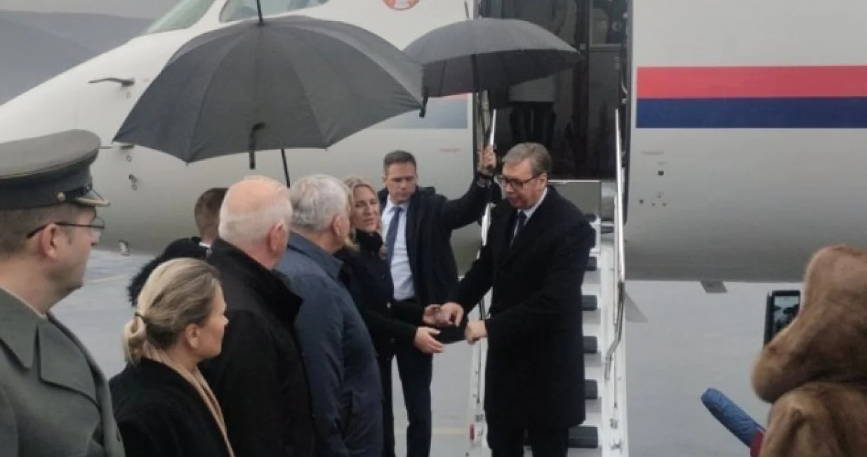 Aleksandar Vučić, dolazak u BiH, aerodrom Mostar/Rtrs