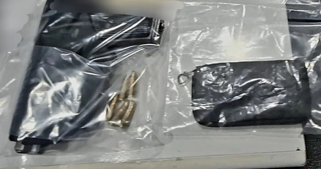 Oduzeti droga i oružje/MUP HNK/