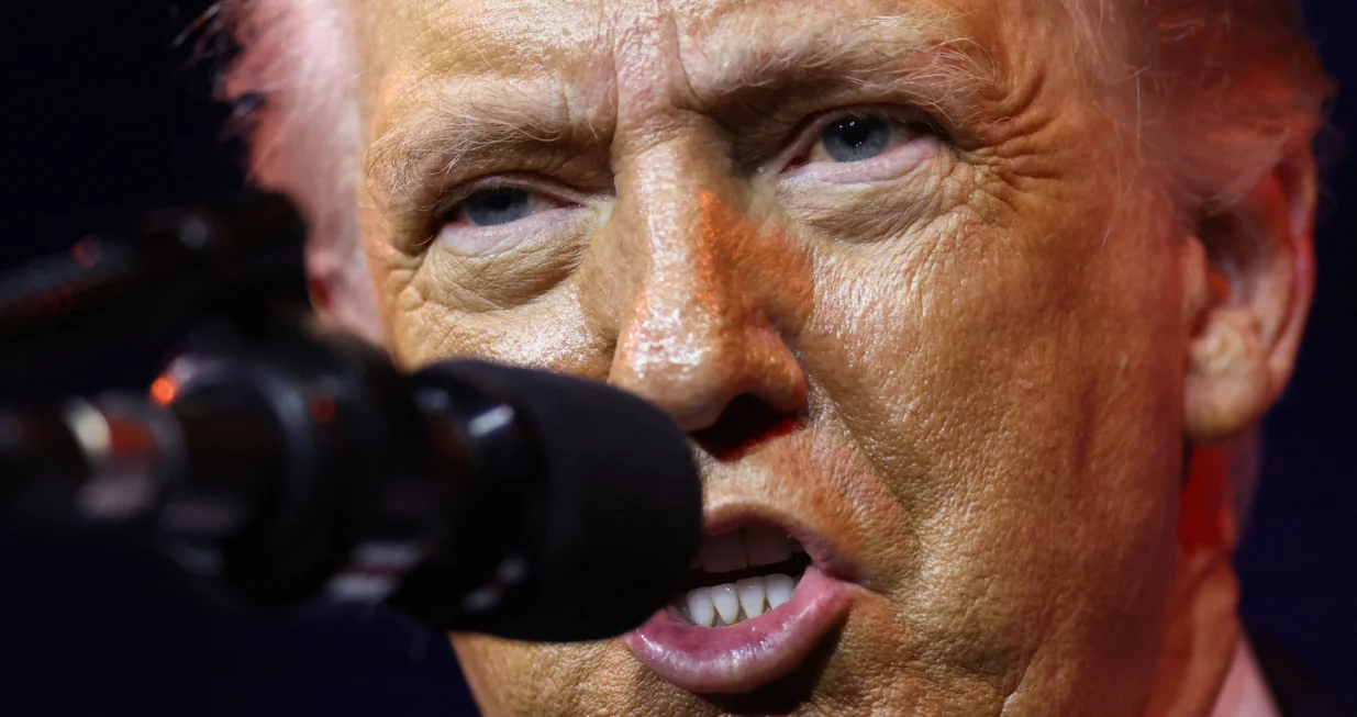 U.S. President Donald Trump addresses House Republicans at their annual issues conference retreat, at the Kennedy Center, renamed the Trump-Kennedy Center by the Trump-appointed board of directors, in Washington, D.C., U.S., January 6, 2026. REUTERS/Kevin Lamarque  TPX IMAGES OF THE DAY/Kevin Lamarque