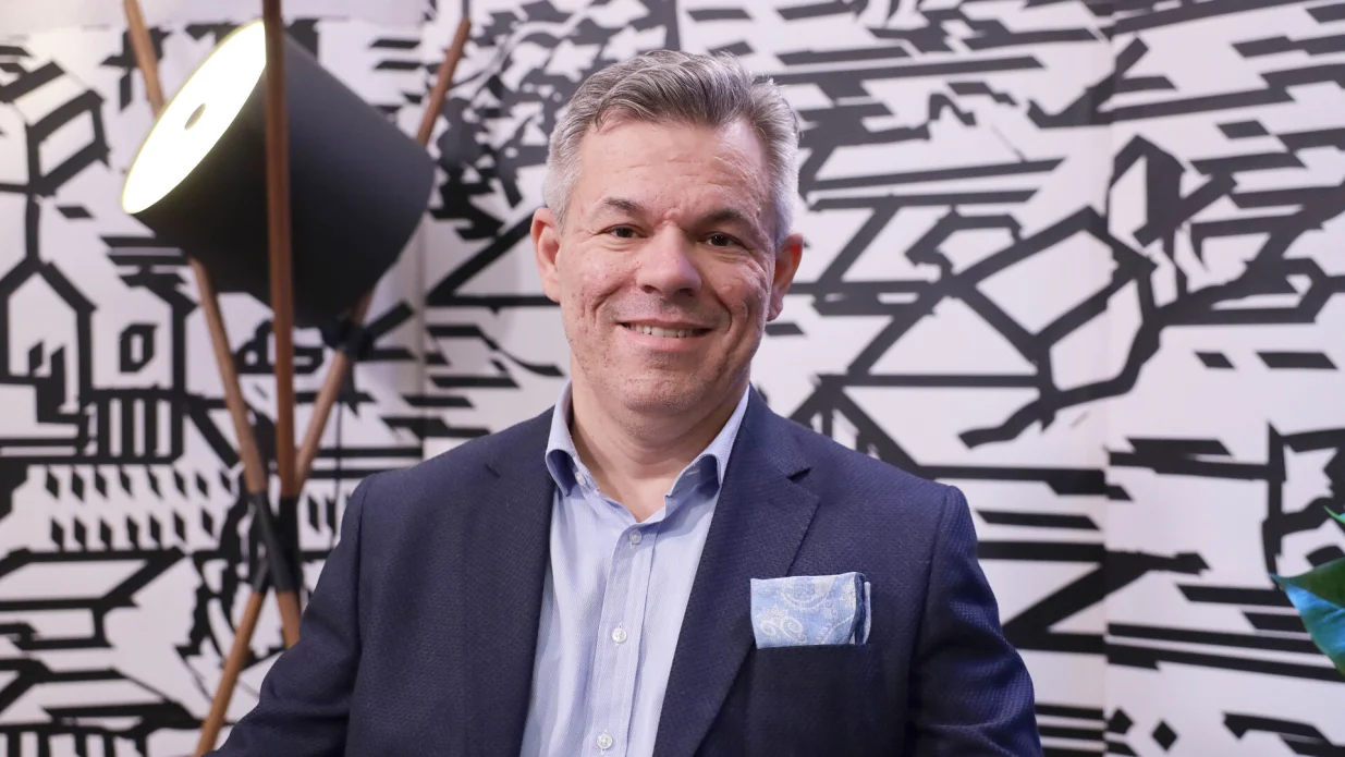 Dr. Tarik Muharemović/