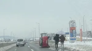 Vozilo završilo na boku/Viber//