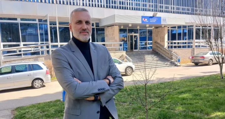 Dr. Damir Bevanda: Rupa u karijeri/