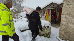 Pomoć u snijegu/Pomozi.ba