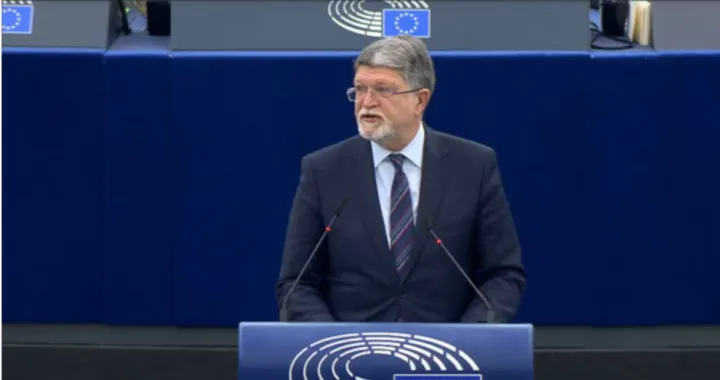 tonino picula/Sanja ДђukiД&Dagger;