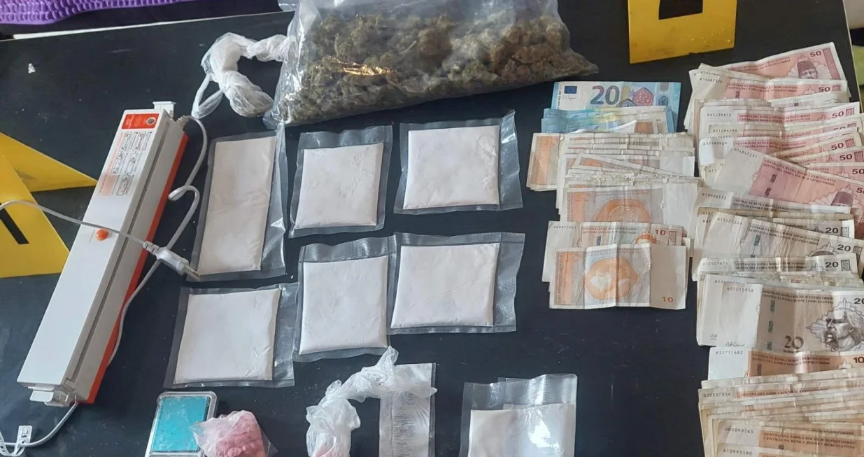 Oduzeta droga/MUP KS//