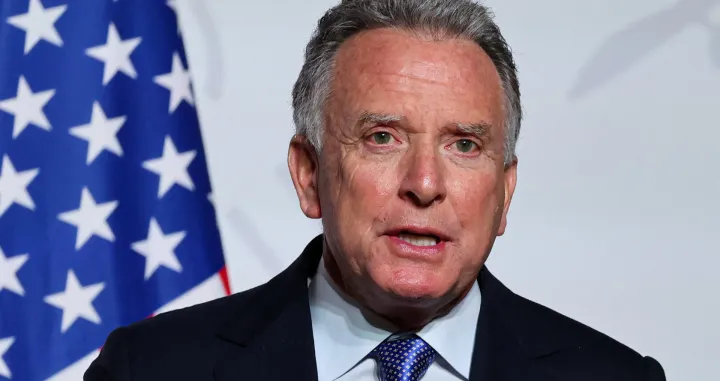 U.S. Special Envoy Steve Witkoff delivers a press conference upon the signing of the declaration on deploying post-ceasefire force in Ukraine, during the so-called 'Coalition of the Willing' summit, at the Elysee Palace in Paris, France, January 6, 2026. Ludovic Marin/Pool via REUTERS/Ludovic Marin
